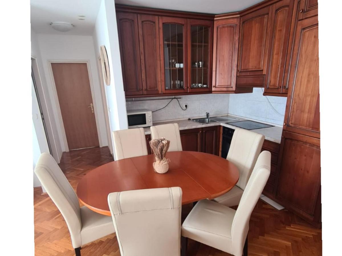Apartman Ljubav Makarska Buitenkant foto